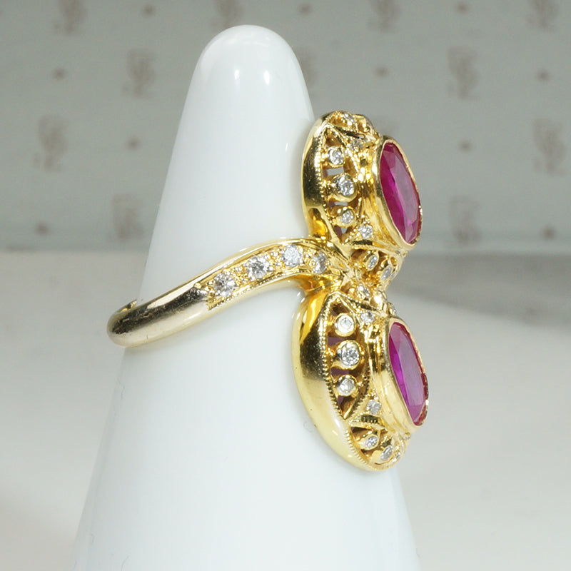 Wild Ruby & Diamond 1960s Toi et Moi Ring