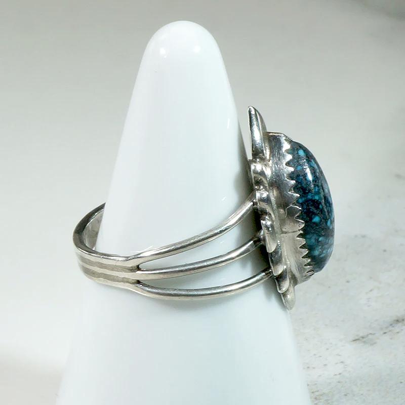 Striking Zuni Turquoise & Sterling Ring Signed W. Quam