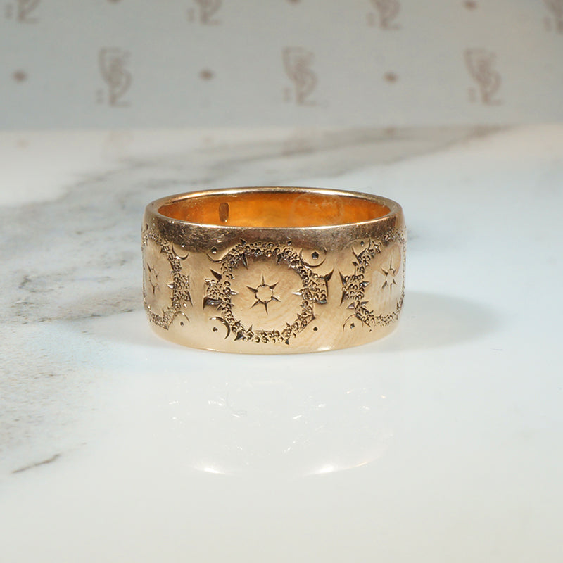 Haloed Star Engraved Gold Cigar Band