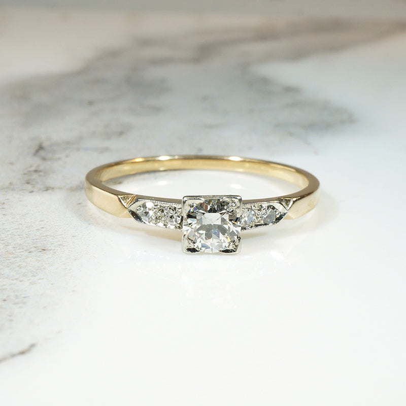 Elegant Two-Tone Diamond Engagement Ring