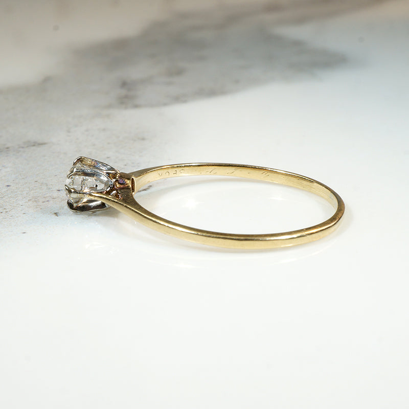 Graceful Old European Cut Diamond Solitaire 