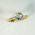 Dreamy Platinum and 18k Yellow Gold Solitaire