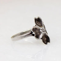 NYE Sterling Silver Dogwood Flower Ring