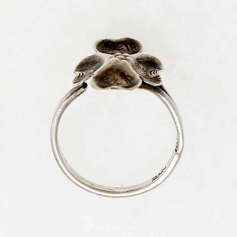 NYE Sterling Silver Dogwood Flower Ring
