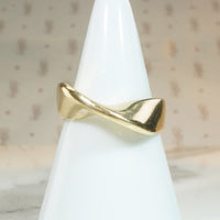 Vintage Gold Band with a Twist
