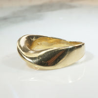 Vintage Gold Band with a Twist