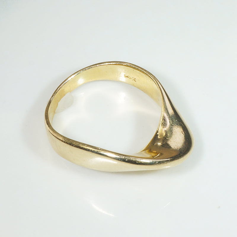 Vintage Gold Band with a Twist
