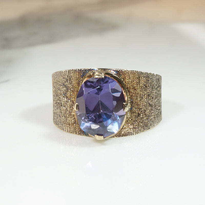 Fun 1960s Color Change Gem Set Gold Band