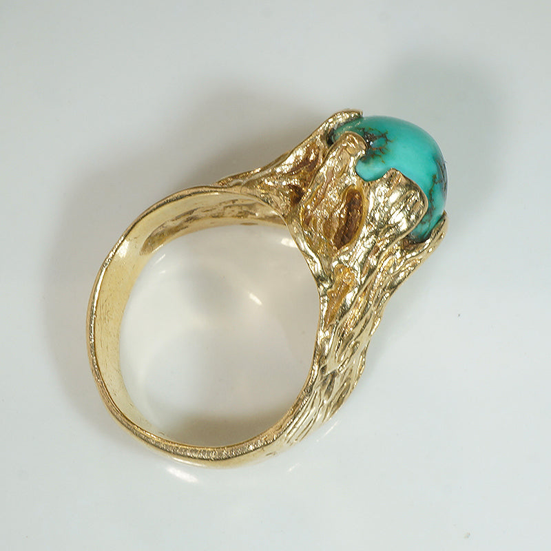 Captivating 1960s Brutalist Gold and Turquoise Ring