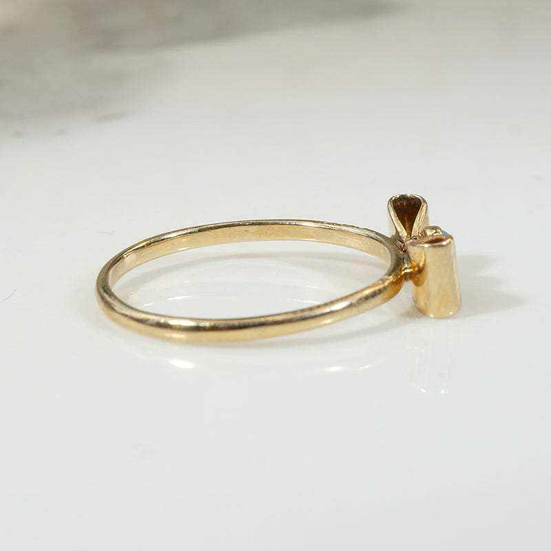 Smart Little Gold & Turquoise Bow Ring