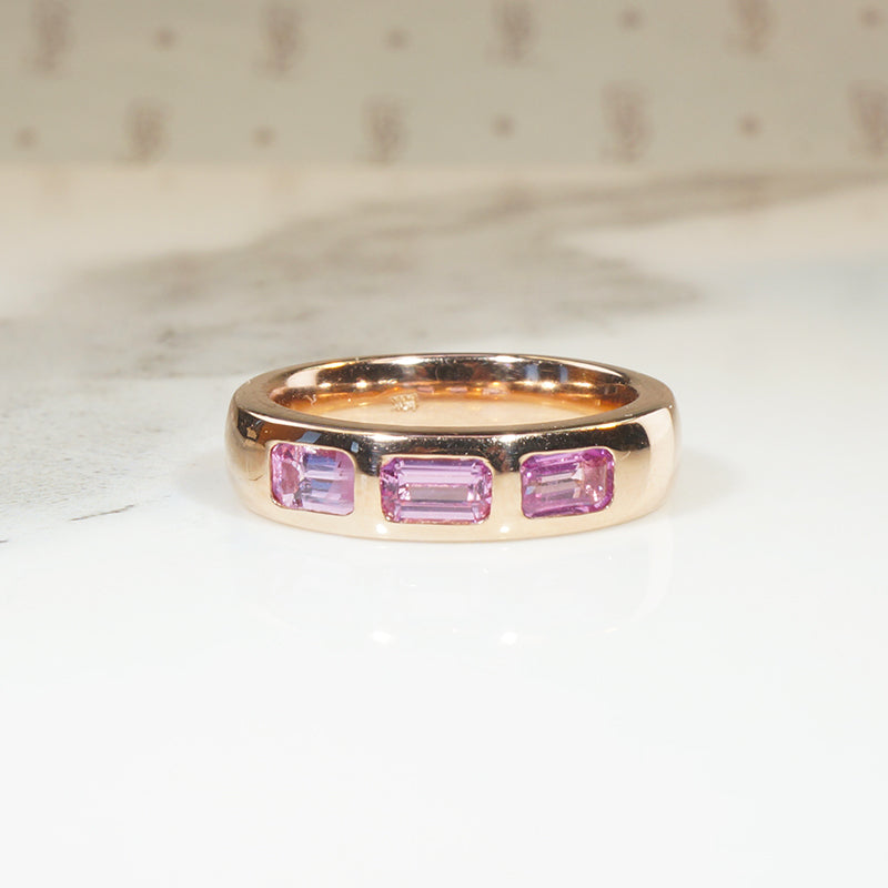 Pretty in Pink Sapphire & Curvaceous Rose Gold Band