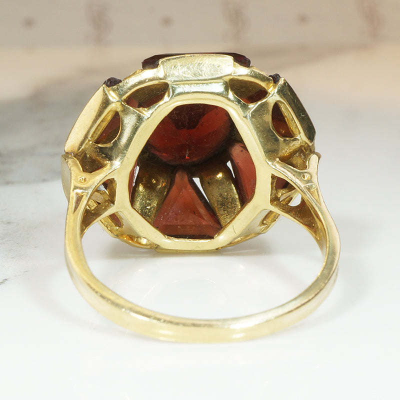 Garnet and Pearl Star Ring 18k Yellow Gold