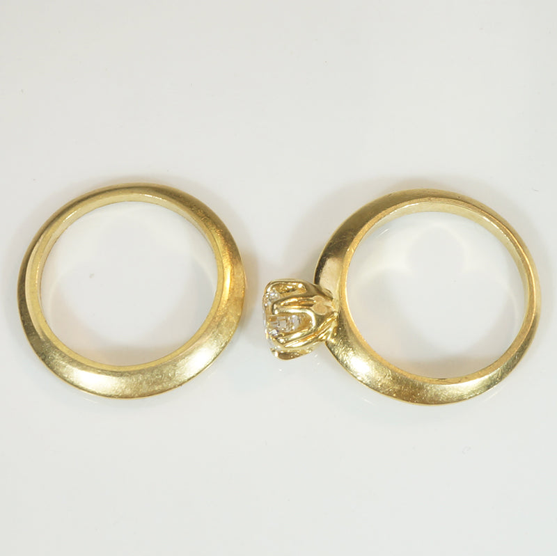 Gorgeous 18k Solitaire Wedding Set