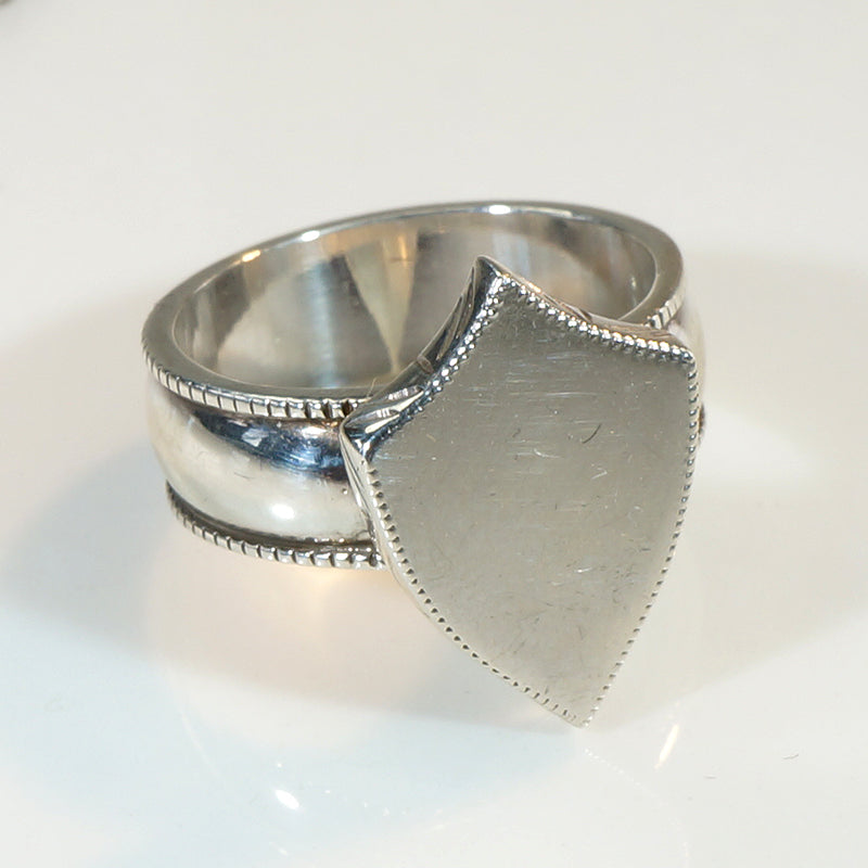 Striking Sterling Silver Signet Ring Size 6