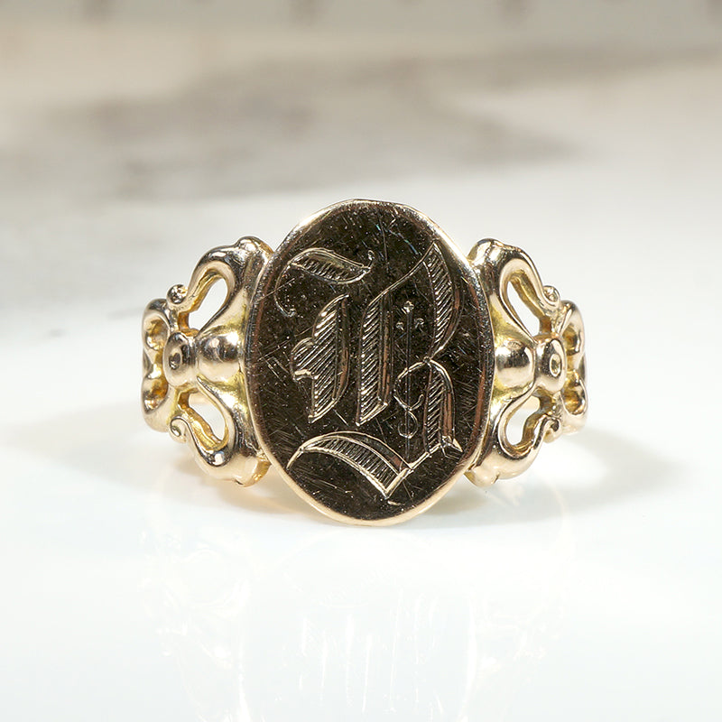 Bountiful Bows Otsby & Barton "B" Signet Ring