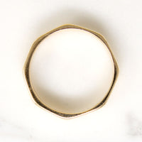 Faceted Flat Vintage Gold Wedding Band in Size 10.75