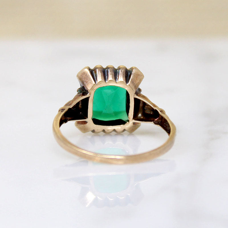 Jewel-Toned Green Glass & Gold Ring
