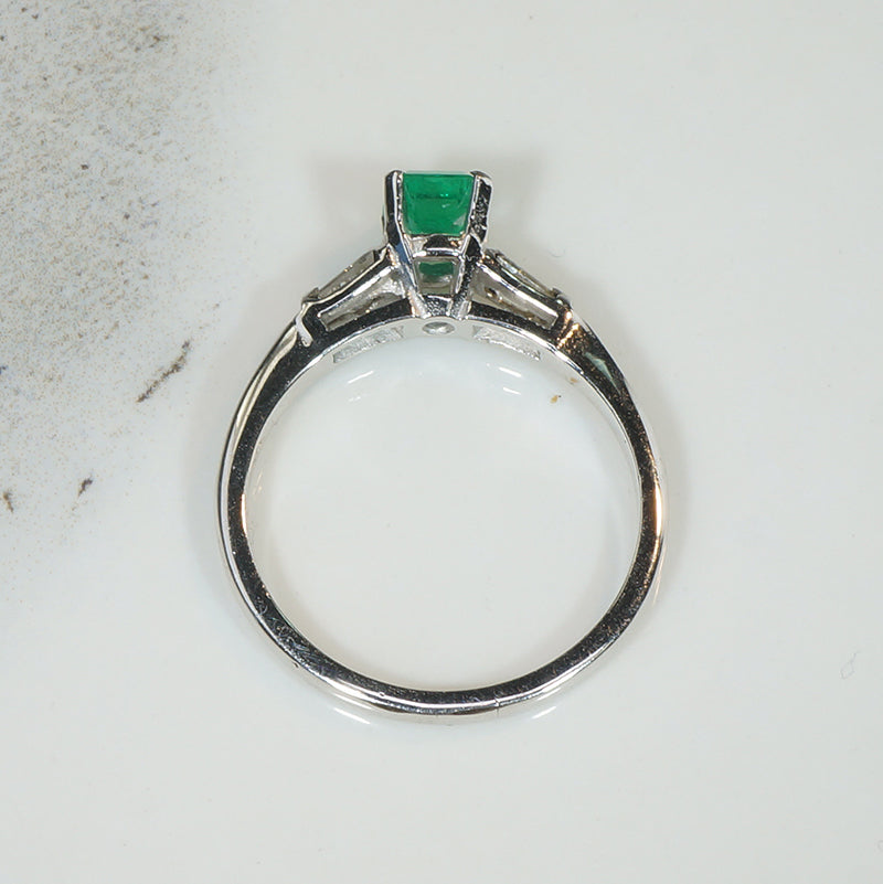 Fresh Green Emerald Engagement Ring with Baguette Accents