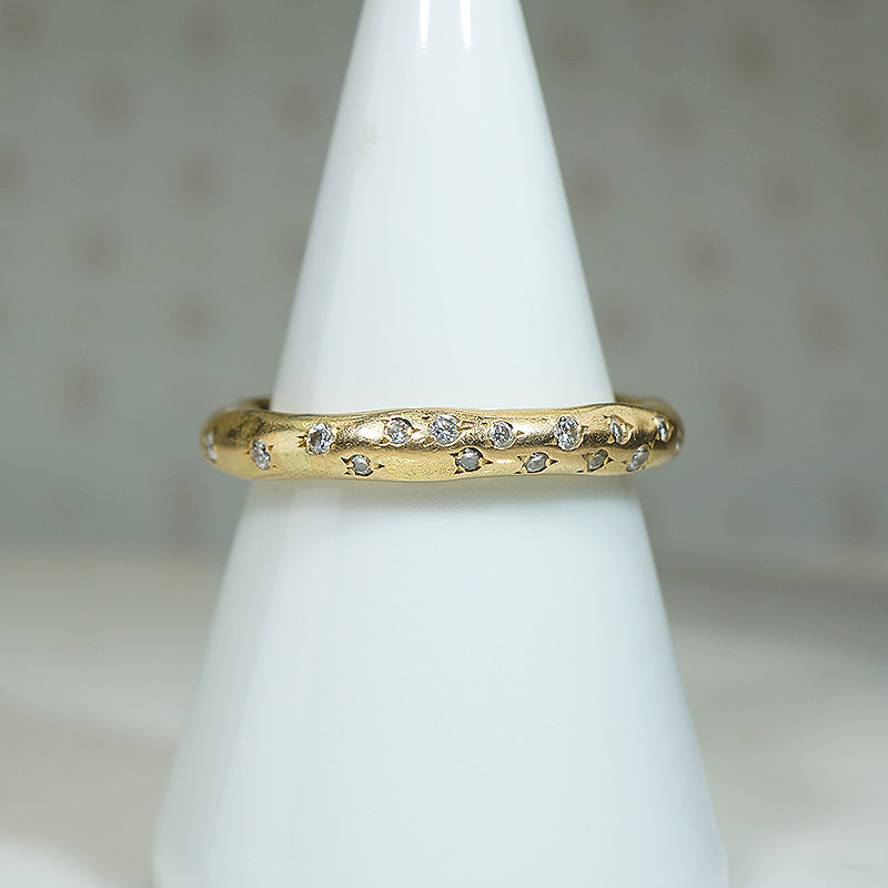Estate 18k Gold and Diamond Molten Band