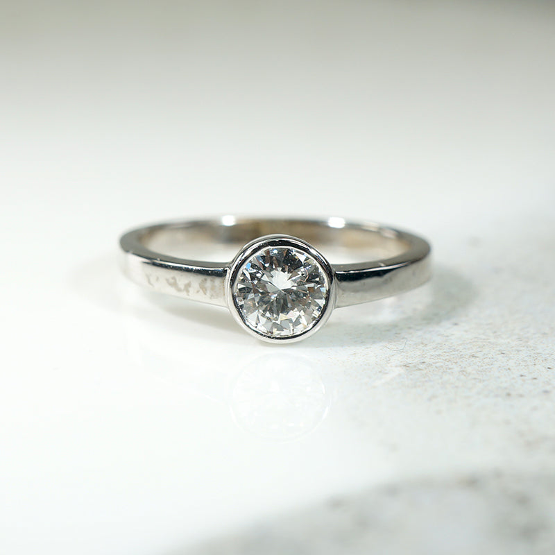 Sparkling Vintage Diamond in White Gold Bezel Ring by 720