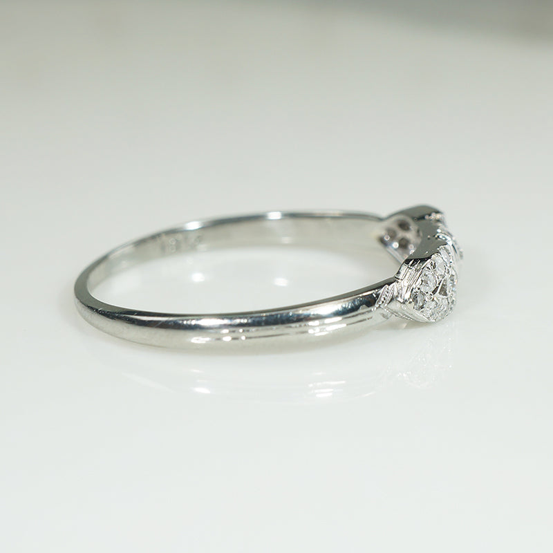 Buckle or Bow Diamonds & 18k White Gold Band