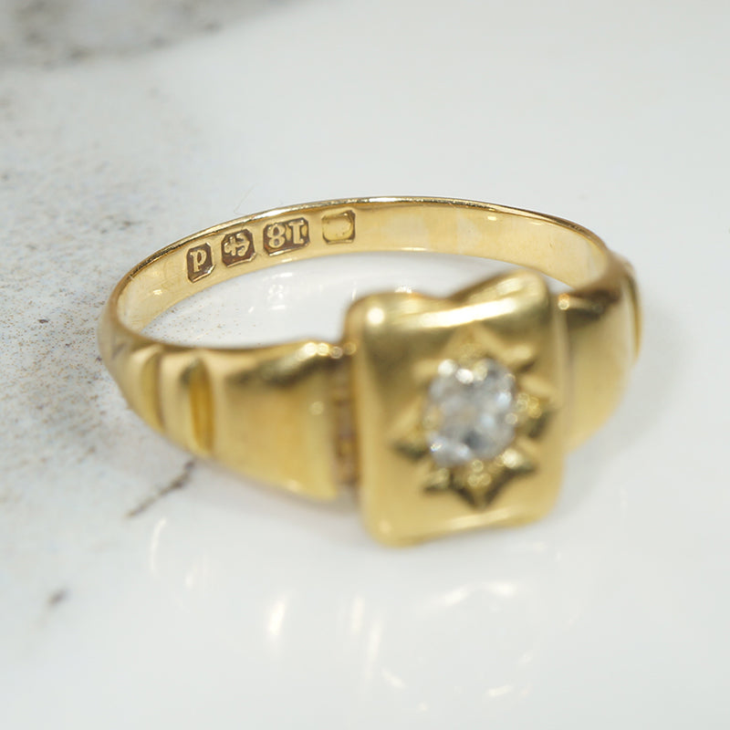 Lovely 18k Gold Old Mine Cut Diamond Panel Ring