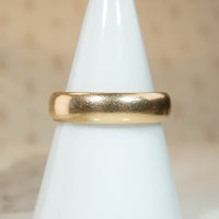 25th Anniversary Austrian Gold Wedding Band Size 8