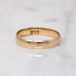 Buttery 18k Gold Victorian Wedding Band