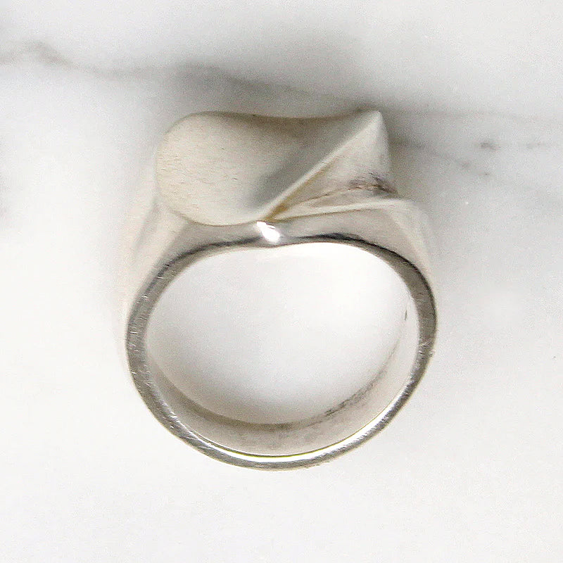 Mesmerizing Mexican Modernist Sterling Ring