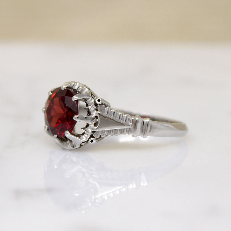 Dramatic Art Moderne Garnet & White Gold Solitaire Ring