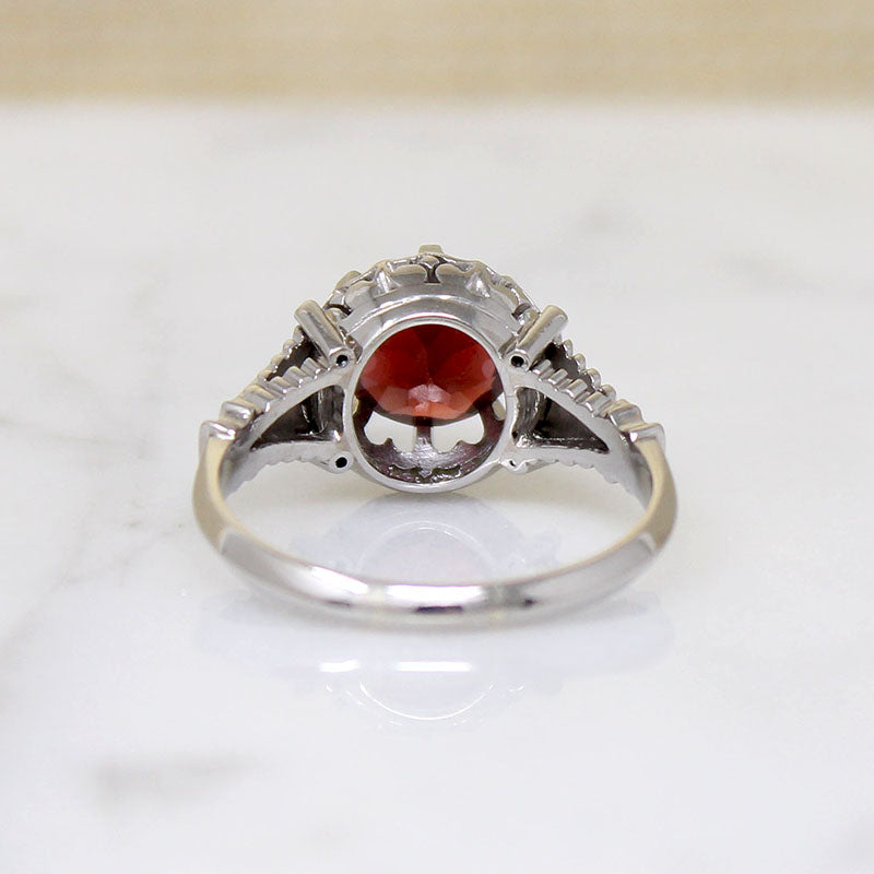 Dramatic Art Moderne Garnet & White Gold Solitaire Ring