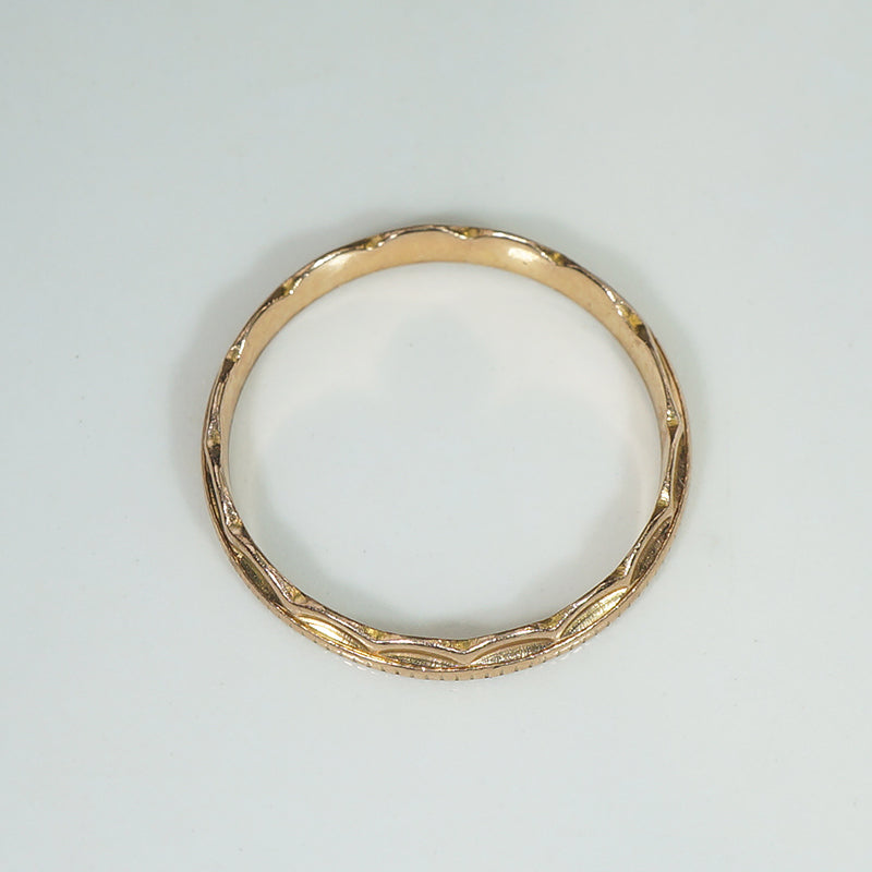 Scalloped & Milgrained 14k Gold Band