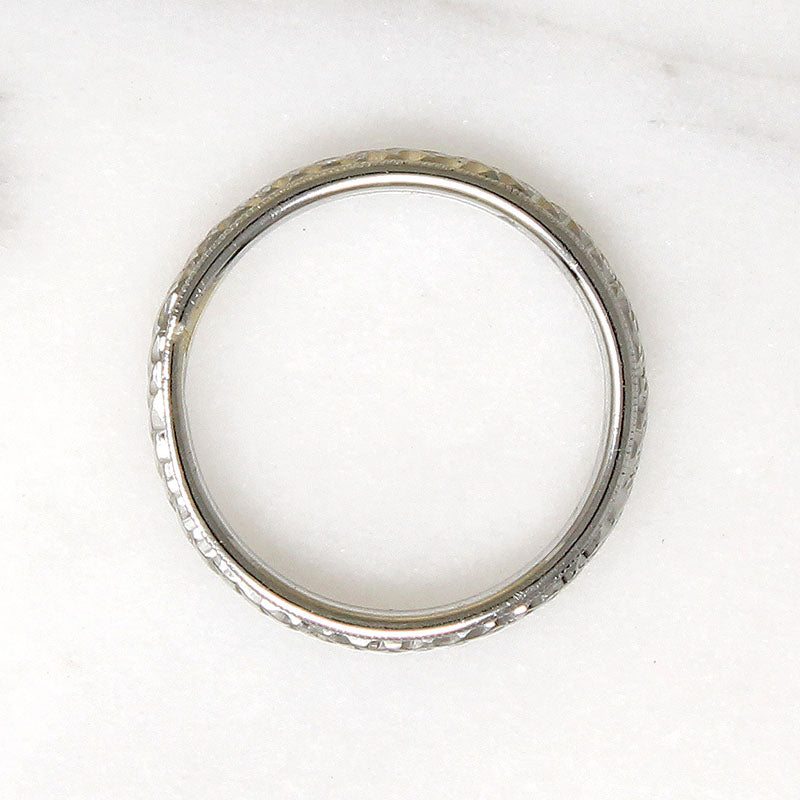 Crisp Laurels 18k White Gold Band