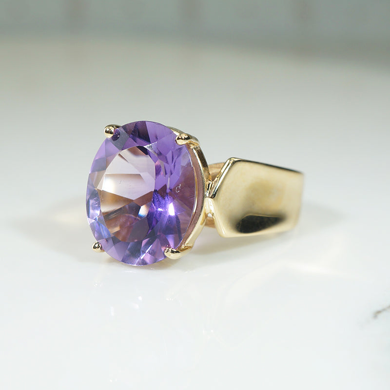 Fabulous Amethyst & 14k Gold Cocktail Ring