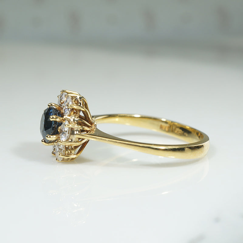 Sapphire & Diamond Cluster Ring in 18k Gold