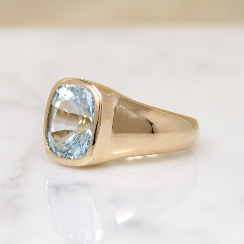 Icy Blue Aquamarine in Voluptuous Gold Signet Ring