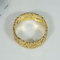 Exuberant 18k Gold Daisy Band