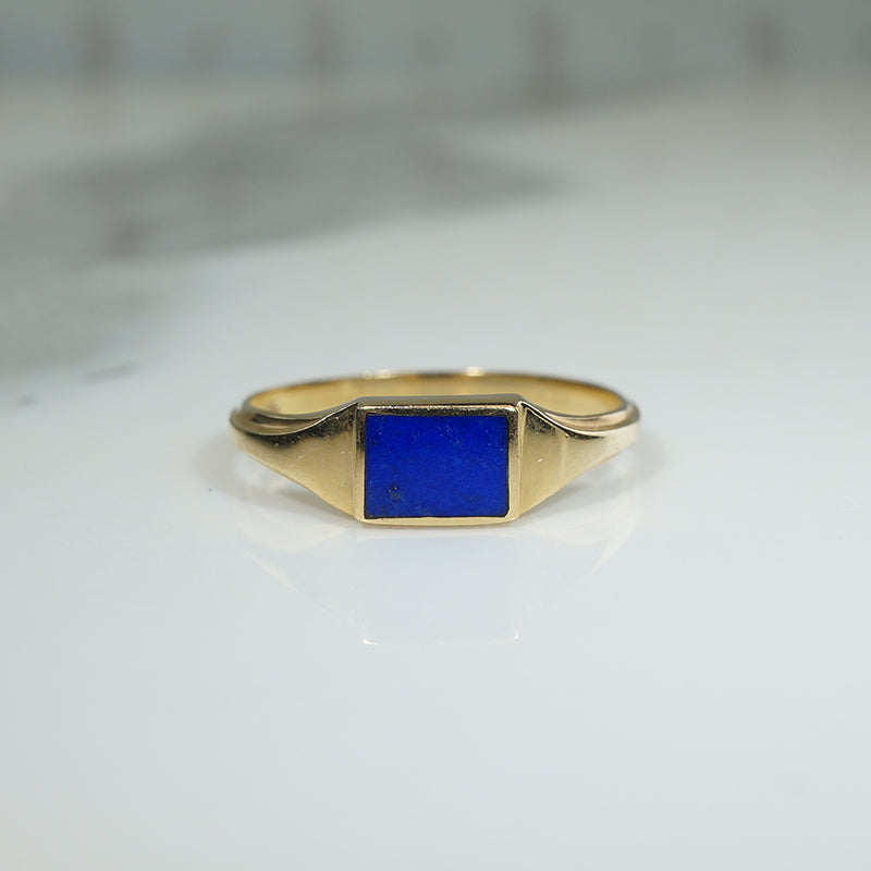 Cool 1970s Lapis and Gold Ring