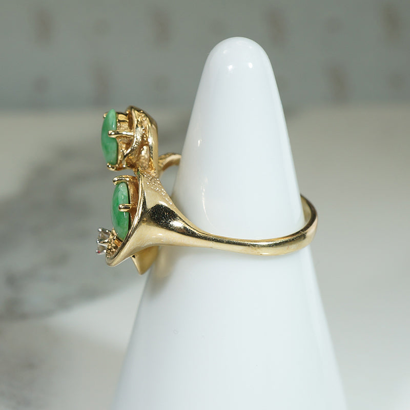 Swirling 1960s Jade & Gold Ring