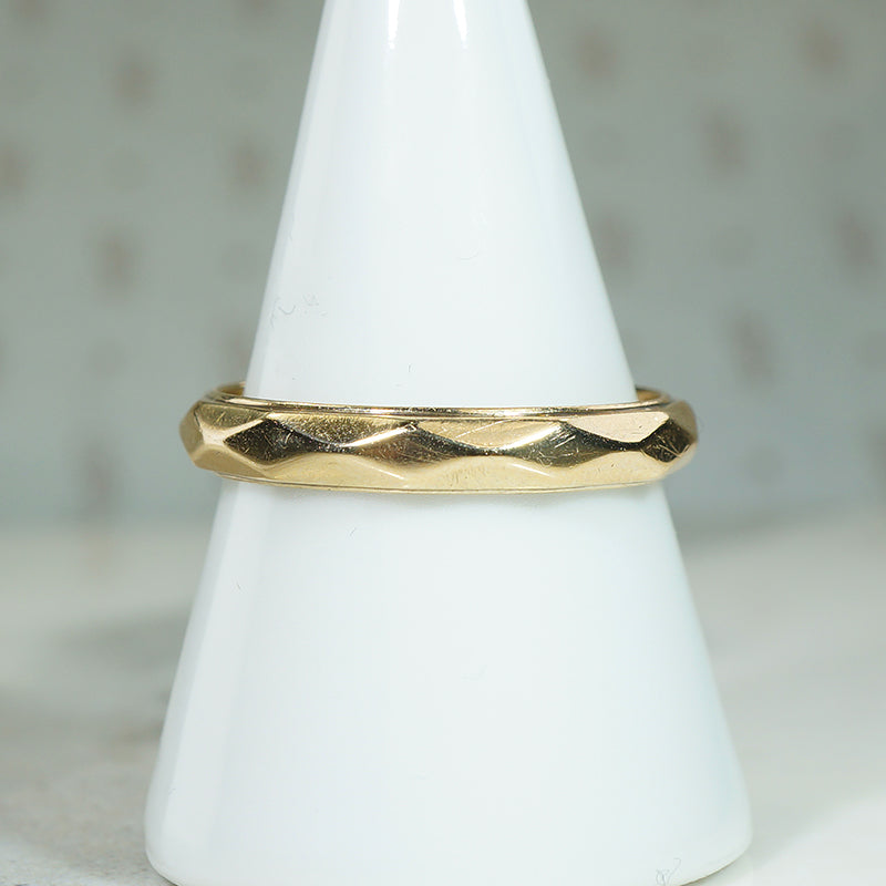 Fabulous Faceted Gold Wedding Band 1935