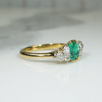 Antique 18k Gold Emerald & Old Mine Cut Diamond Ring