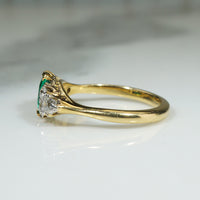 Antique 18k Gold Emerald & Old Mine Cut Diamond Ring