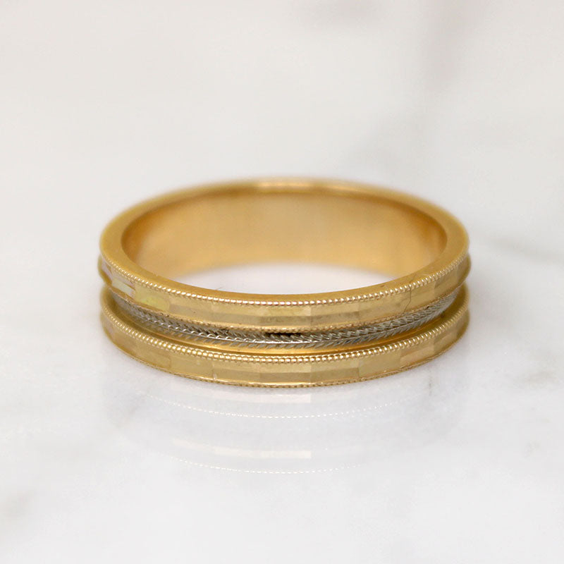 Elegant Two-Tone NOS Band with Handsome Details