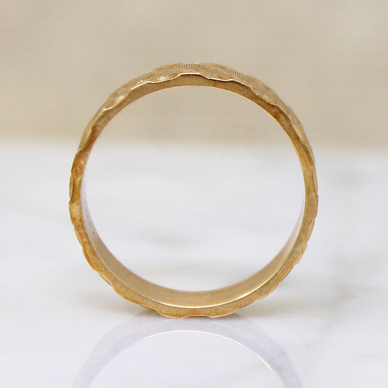 Swanky Circular Link Engraved NOS Gold Band