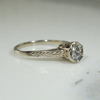 Art Deco Beauty OMC Solitaire