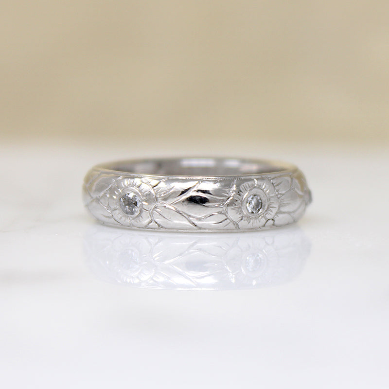 Romantic Flowers & Diamonds Engraved Platinum Band