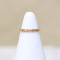 Crisp Forget Me Not Engraved Gold Tiny Ring