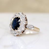 Commanding Sapphire & Diamond Halo Ring
