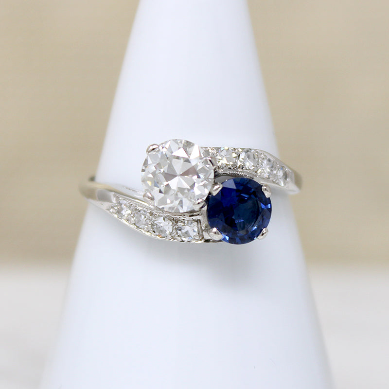 Romantic Sapphire & Diamond Toi et Moi Ring