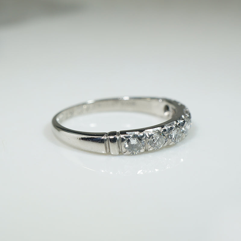 Delightful Platinum Diamond Band